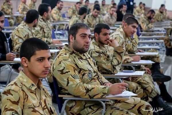  تحلیل ایران -حقوق سربازان از پایان آذر ۲۰ درصد افزایش می‌یابد