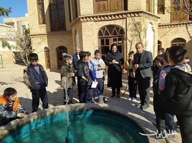  تحلیل ایران -بازدید دانش‌آموزان گرمساری از موزه اقوام گرمسار
