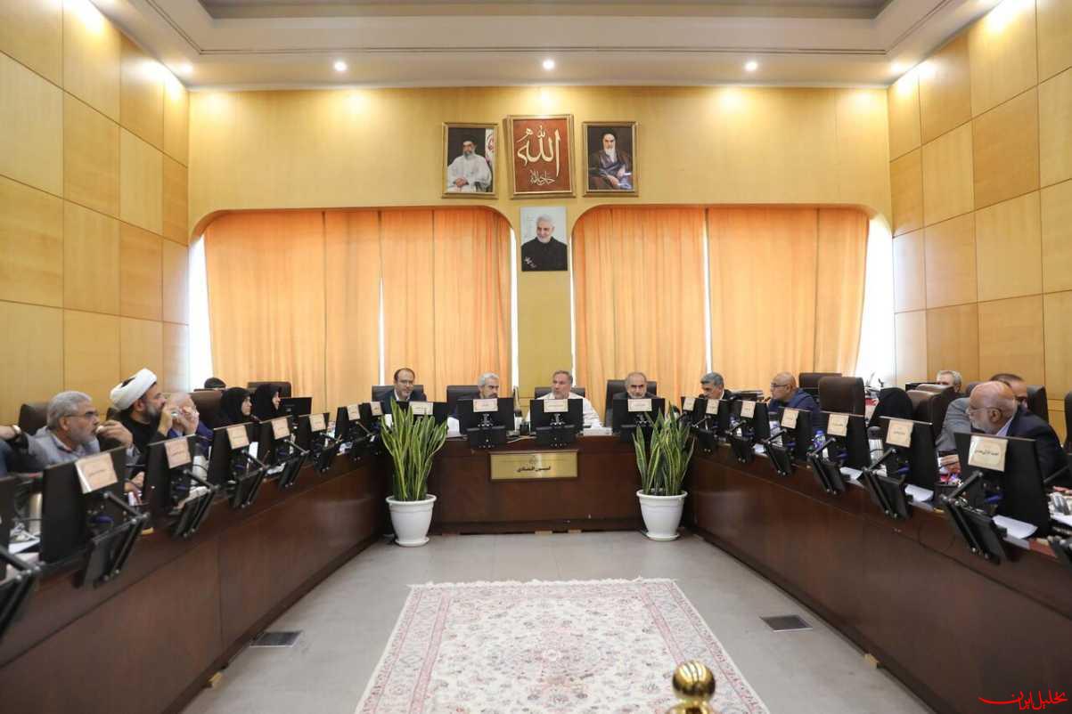  تحلیل ایران -حضور وزرای صنعت و اقتصاد در کمیسیون اجتماعی