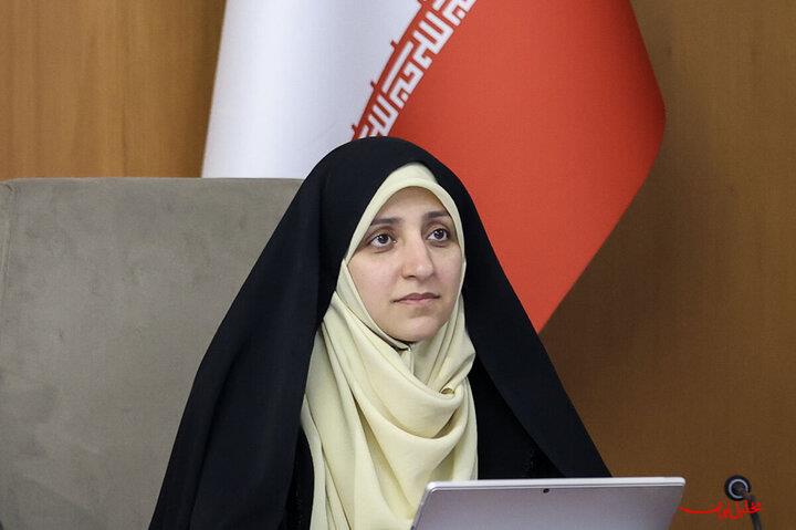  تحلیل ایران -بهروز آذر: باید صدای زنان در سیاست‌گذاری‌ها شنیده شود