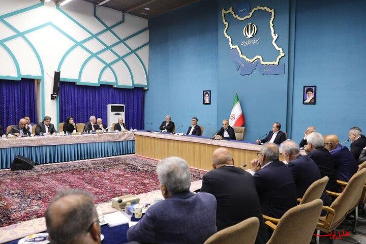  تحلیل ایران -پزشکیان: فضای روابط خارجی برای فعالان اقتصادی مساعد است