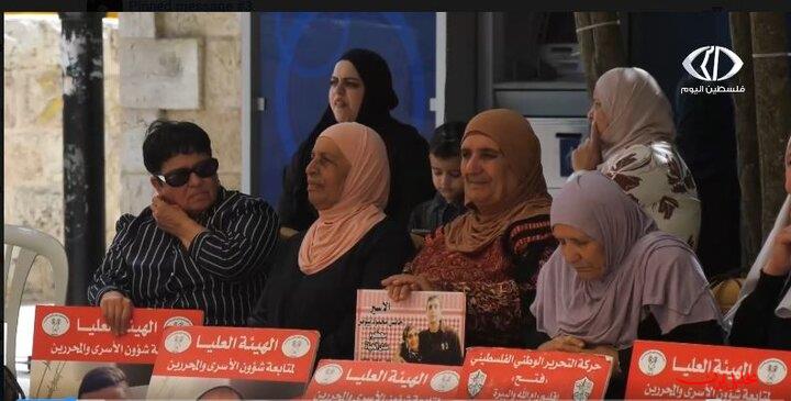  تحلیل ایران -خانواده‌های کرانه باختری در انتظار آزادی فرزندان قهرمان