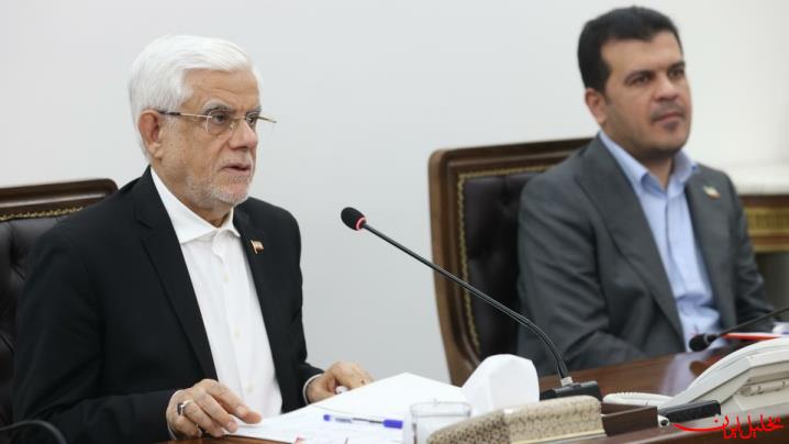  تحلیل ایران -عارف: نباید درها را بر روی اساتید برای حضور در کنفرانس‌های بین‌المل