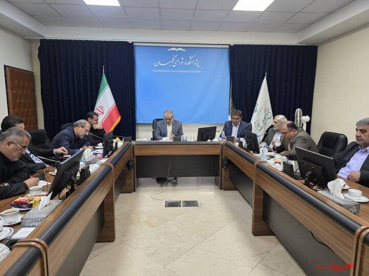  تحلیل ایران -جلسه مشترک مجلس و مجمع برای تعیین تکلیف نیروهای شرکتی